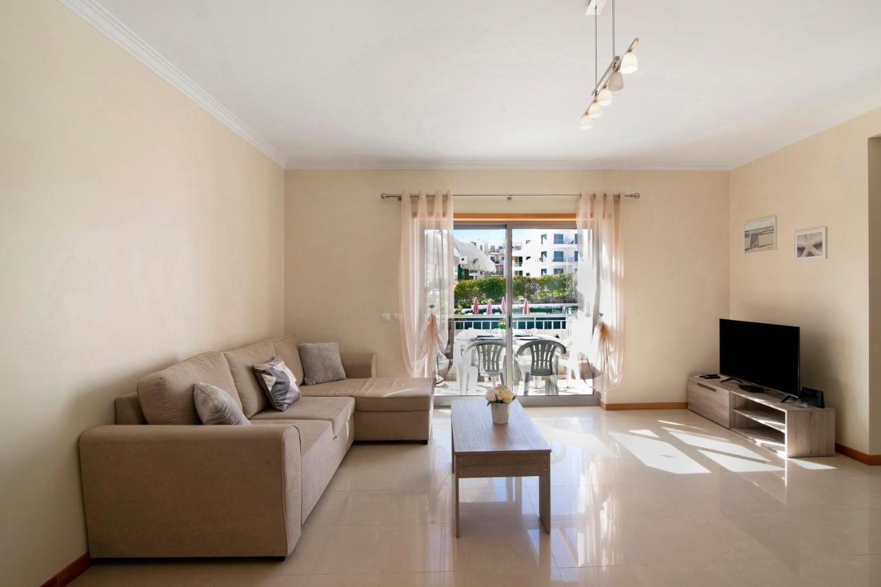 Apartamento Agua Brisa アルブフェイラ エクステリア 写真