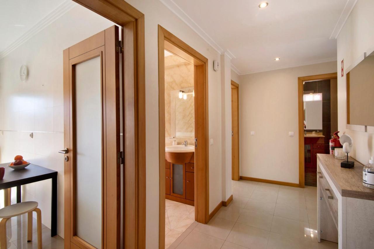 Apartamento Agua Brisa アルブフェイラ エクステリア 写真